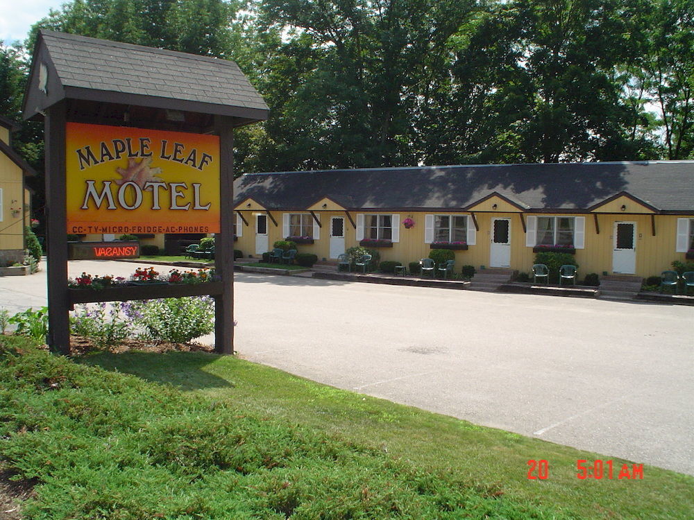 Maple Leaf Motel North Conway Buitenkant foto